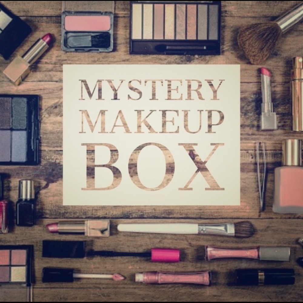 Younique mystery glam bag 💄💋